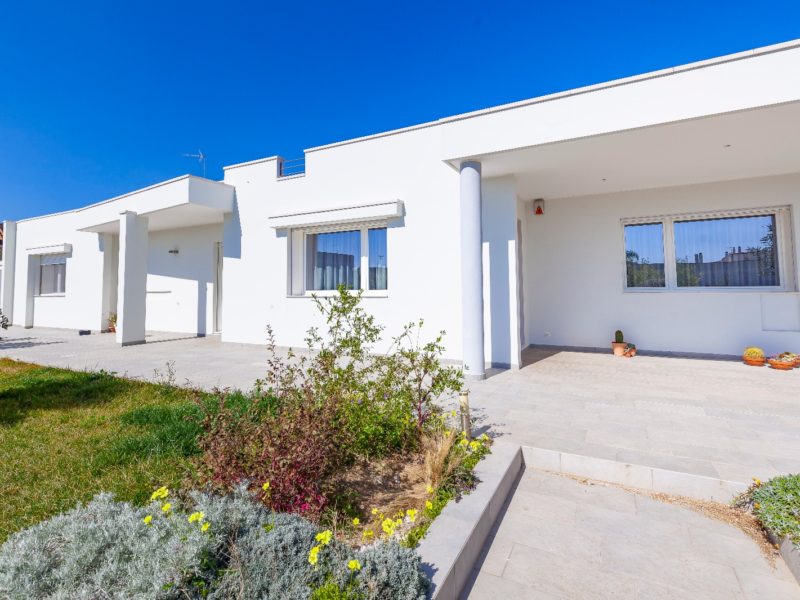 foto-infissi-pvc-europlast-srl-lecce (2)