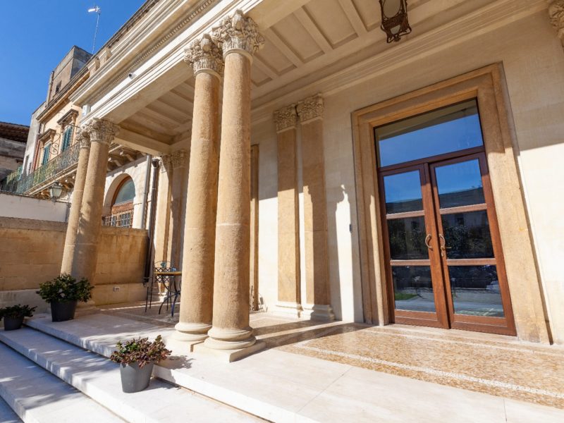 foto-infissi-pvc-europlast-srl-lecce (30)